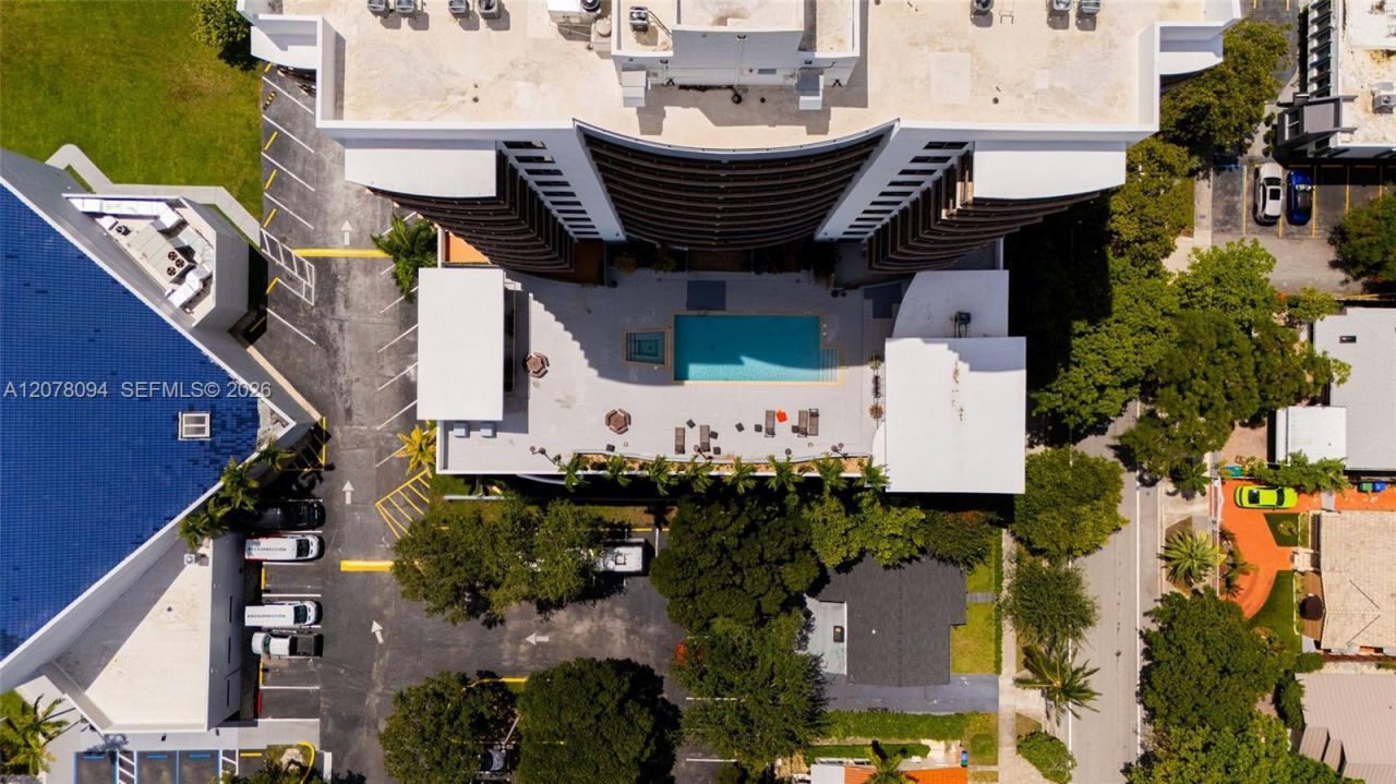 2301 SW 27th Ave , Unit 1001, Miami, FL 33145 Photo