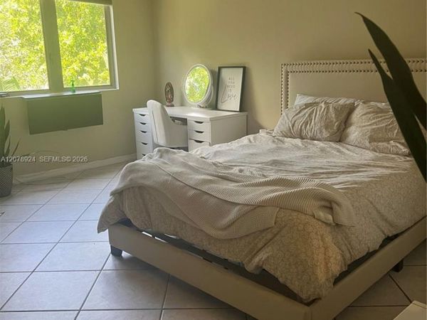 2630 SW 28th St , Unit 26, Miami, FL 33133