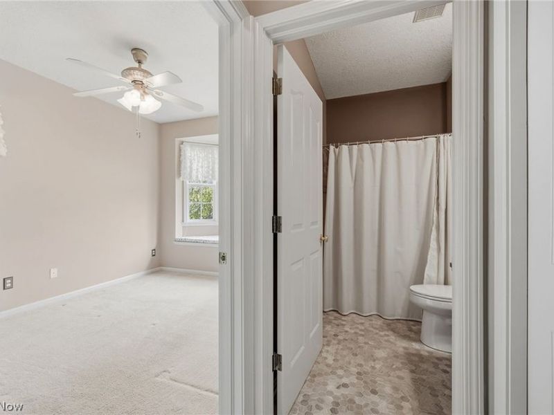 9848 Country Club Circle, Twinsburg, OH 44087 Photo 21