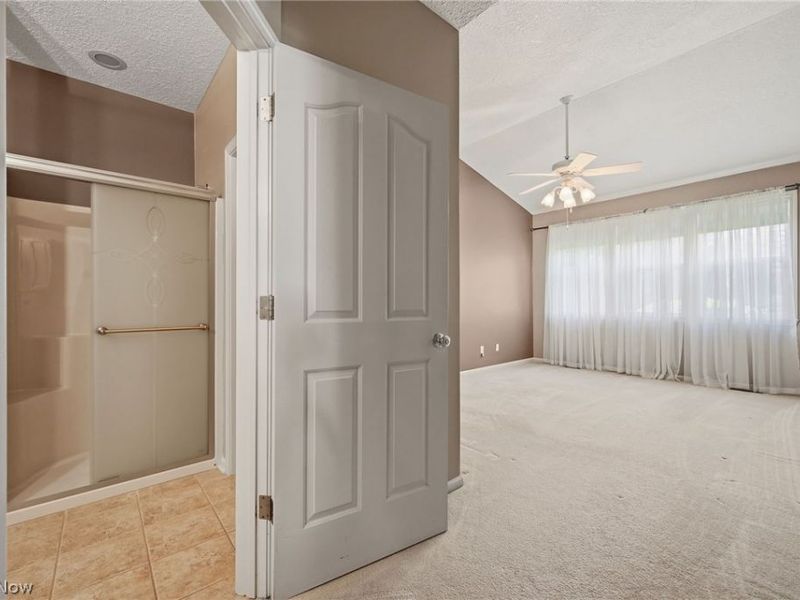 9848 Country Club Circle, Twinsburg, OH 44087 Photo 27