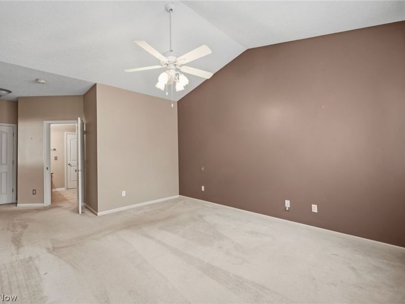 9848 Country Club Circle, Twinsburg, OH 44087 Photo 29
