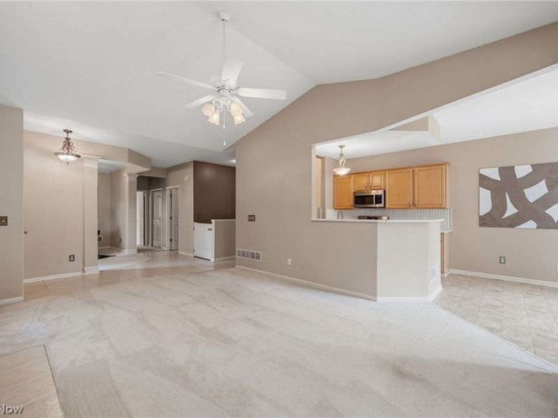 9848 Country Club Circle, Twinsburg, OH 44087 Photo 8