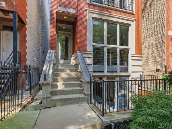 1920 W Diversey Parkway , Unit 1, Chicago, IL 60614