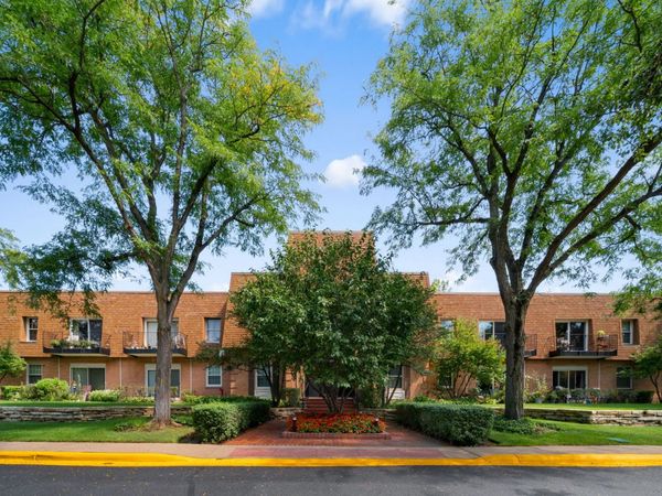 1250 Park Avenue , Unit 430, Highland Park, IL 60035