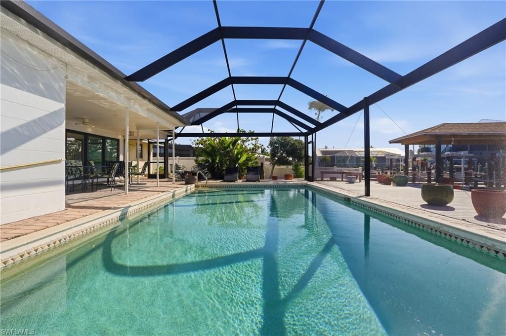120 Albatross St , Fort Myers Beach, FL 33931 Photo