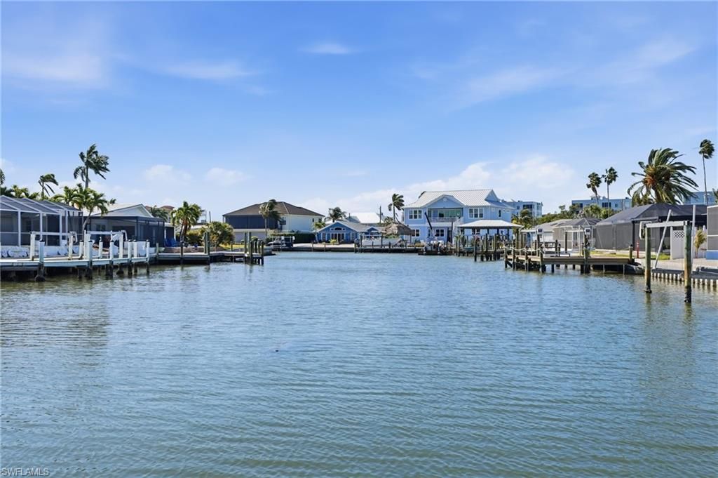 120 Albatross St , Fort Myers Beach, FL 33931 Photo