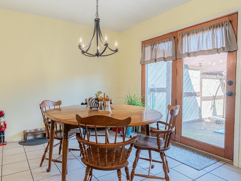15 Acorn Lane, Coshocton, OH 43812 Photo 8