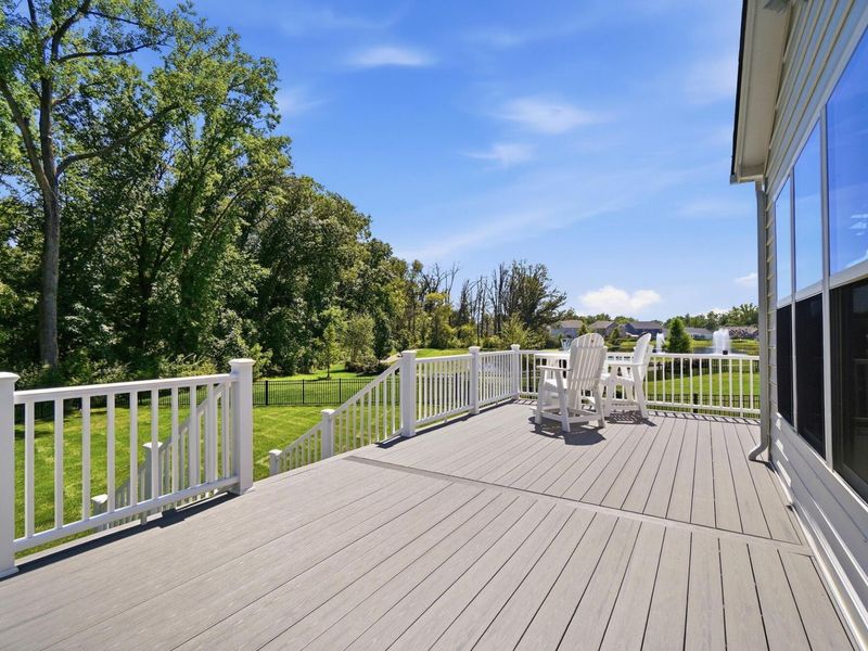 5560 Carlisle Drive, Grove City, OH 43123 Photo 24