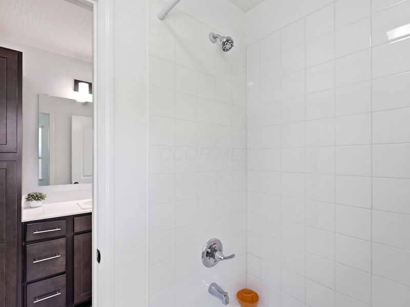 5560 Carlisle Drive, Grove City, OH 43123 Photo 49