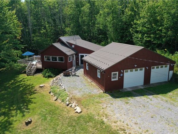 3861 Keysor Road , Naples, NY 14512