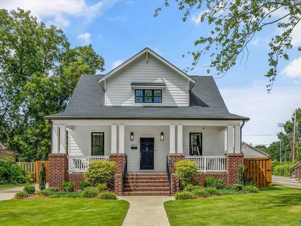 2610 Poincianna Street SE, Huntsville, AL 35801