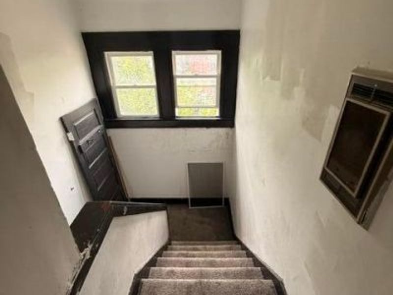 1423 E Main Street, Columbus, OH 43205 Photo 10