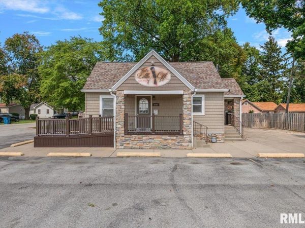 1701 STEVENSON Drive, Springfield, IL 62703