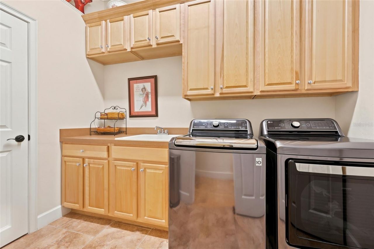 11123 NW 18th Road , Gainesville, FL 32606 Photo