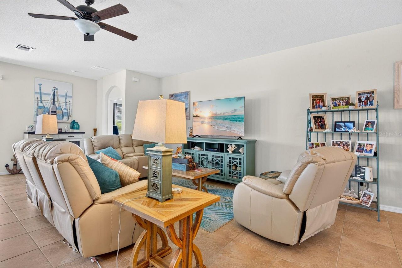 6435 Devesta Loop, Palmetto, FL 34221 Photo