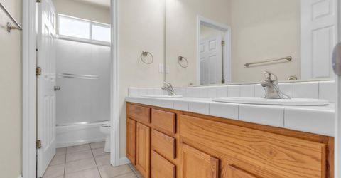 9569 Hickory Rail Way, Elk Grove, CA 95624 Photo