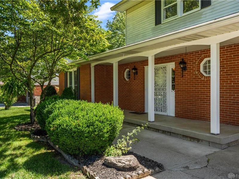 5277 Gabbard Drive, Trenton, OH 45067 Photo 3