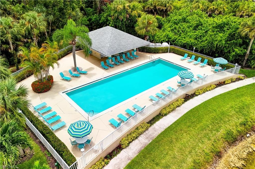 228 Belina Dr, Unit 5-605, Naples, FL 34104 Photo