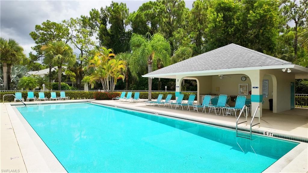 228 Belina Dr, Unit 5-605, Naples, FL 34104 Photo