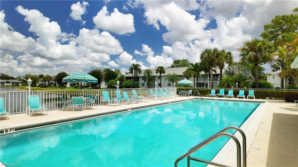 228 Belina Dr, Unit 5-605, Naples, FL 34104 Photo