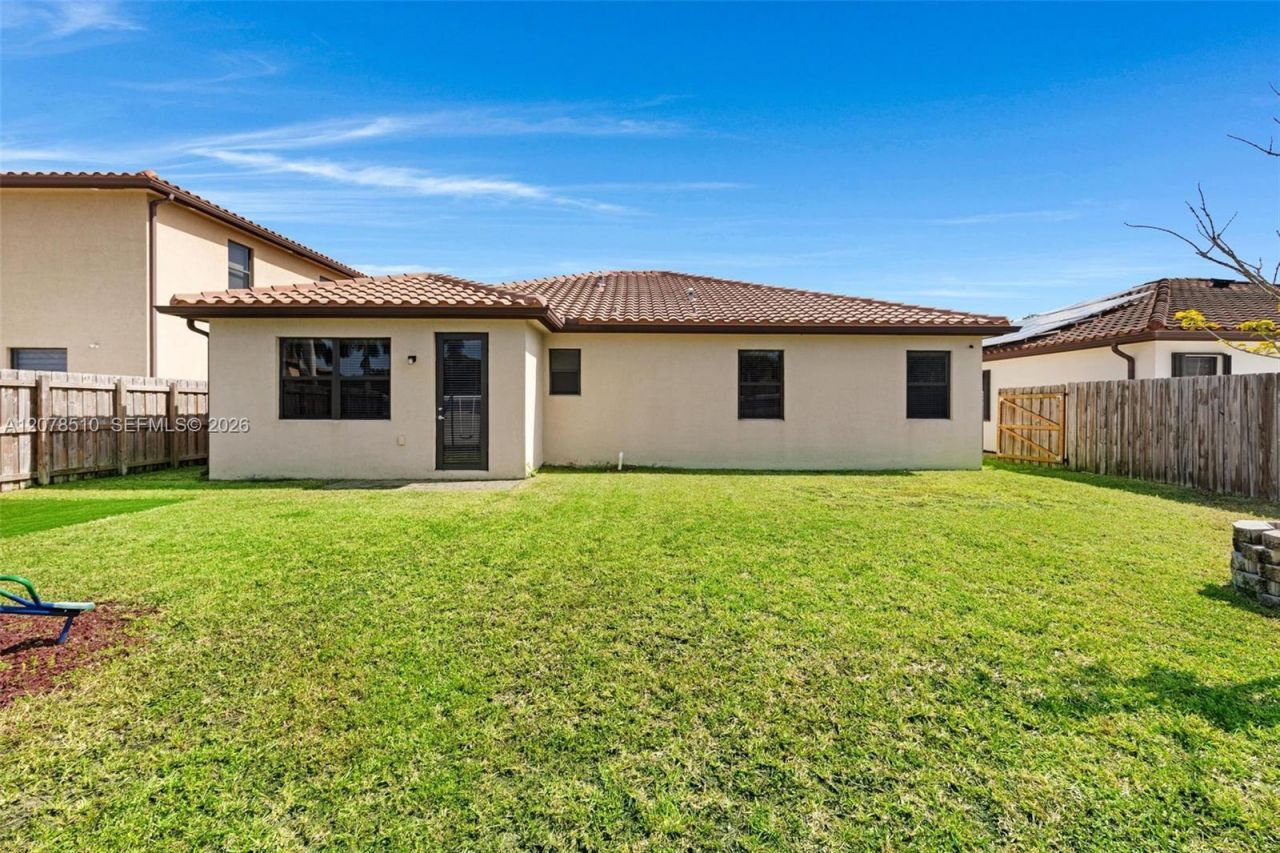 2475 SE 1st St , Homestead, FL 33033 Photo