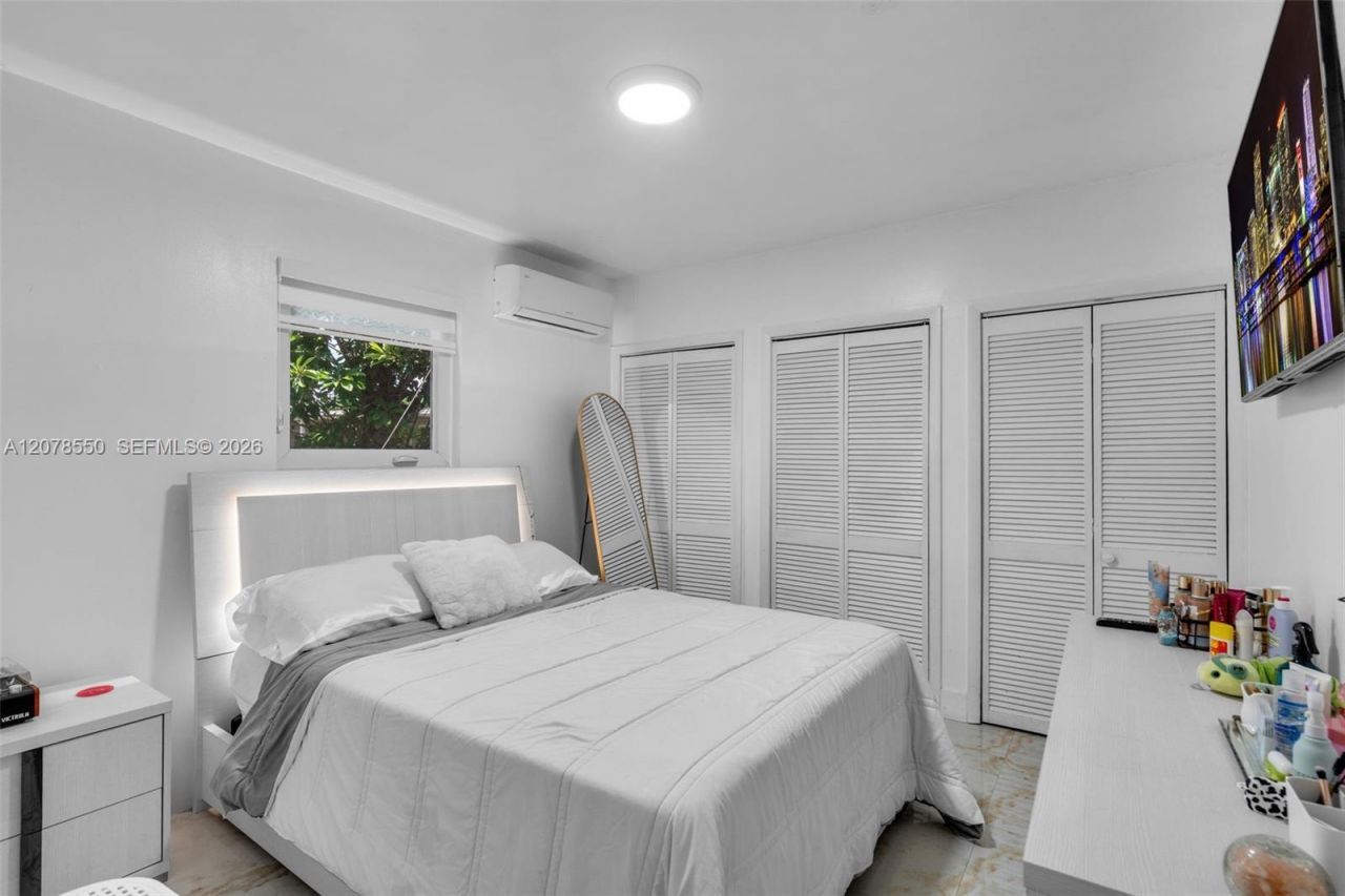 1327 SW 72nd Ave, Miami, FL 33144 Photo