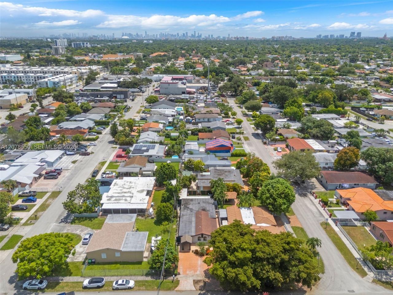 1327 SW 72nd Ave, Miami, FL 33144 Photo