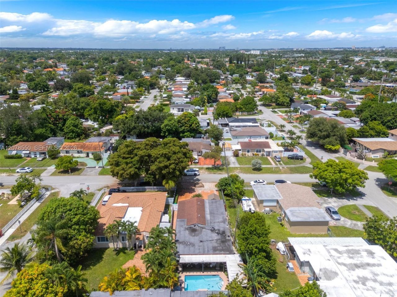 1327 SW 72nd Ave, Miami, FL 33144 Photo