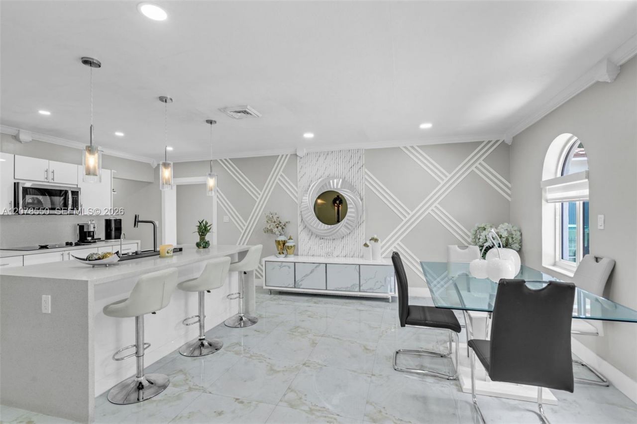 1327 SW 72nd Ave, Miami, FL 33144 Photo