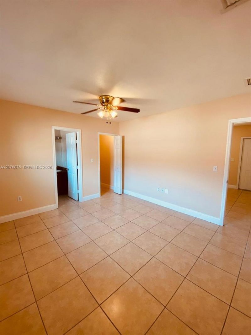 2272 NW 66th St , Miami, FL 33147 Photo