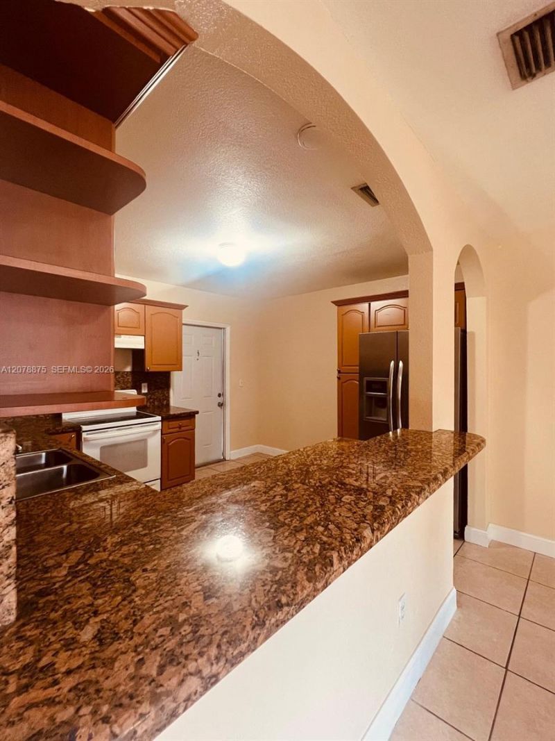 2272 NW 66th St , Miami, FL 33147 Photo