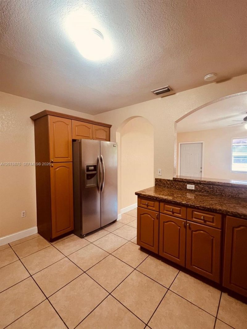 2272 NW 66th St , Miami, FL 33147 Photo