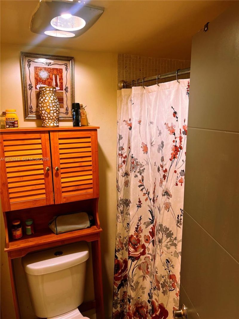 Please Call For Address, Unit 13-D, Miami, FL 33161 Photo