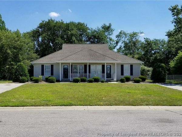 1006 Pinecrest Drive, Unit B, Lumberton, NC 28358
