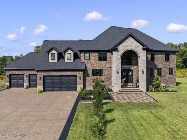 65339 Romeo Plank Road, Ray Township, Mi 48096