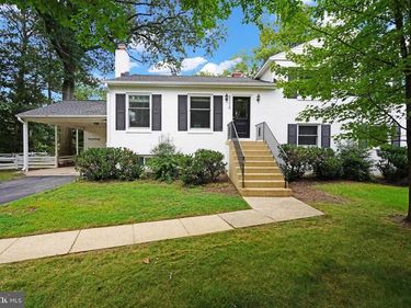 FALLS CHURCH, VA 22043