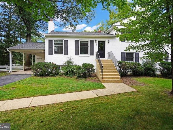 FALLS CHURCH, VA 22043