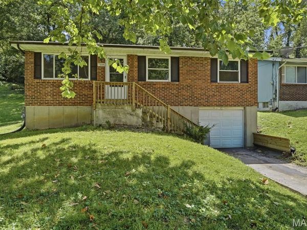 7506 Blanding , Ferguson, MO 63135