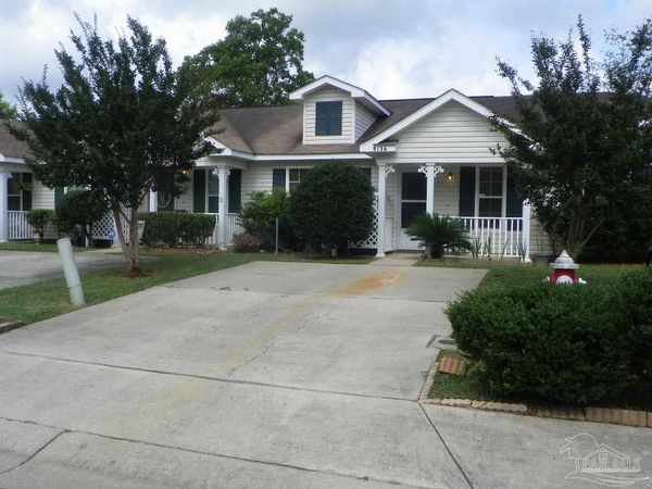 8136 Heirloom Dr, Pensacola, FL 32514