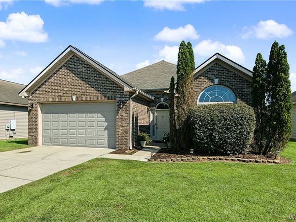 5426 EASTON Lane, Northport, AL 35475