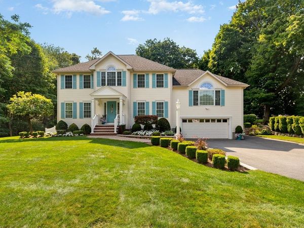 21 Partridge Lane, Wakefield, MA 01880