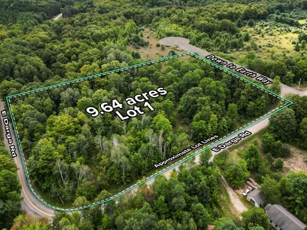 1 Darga Road E, Cedar, MI 49621
