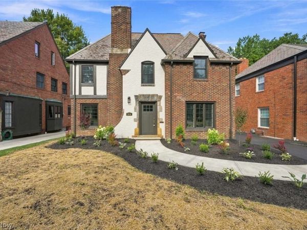 2606 Edgerton Road , University Heights, OH 44118