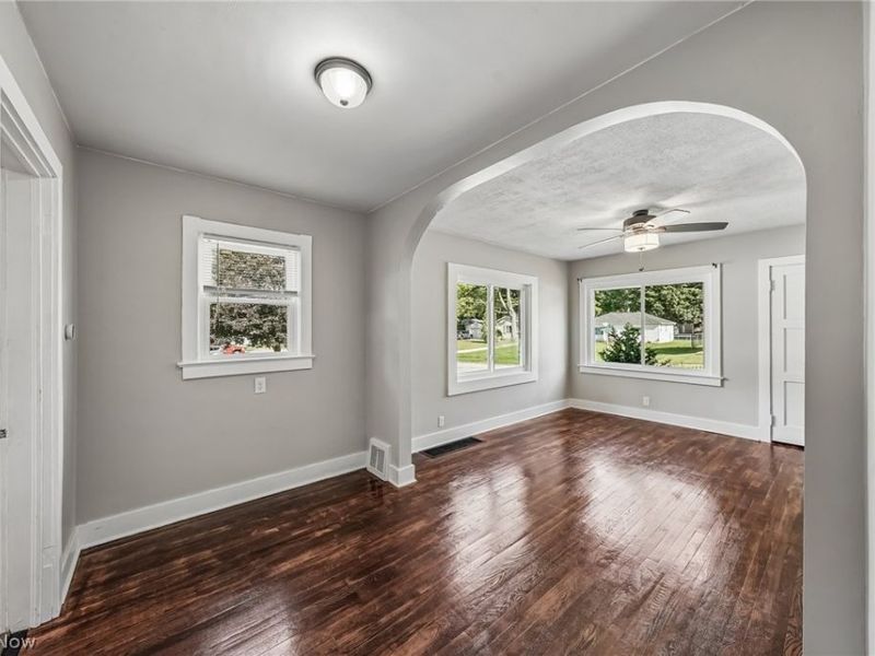 139 Simcox Street, Wadsworth, OH 44281 Photo 3