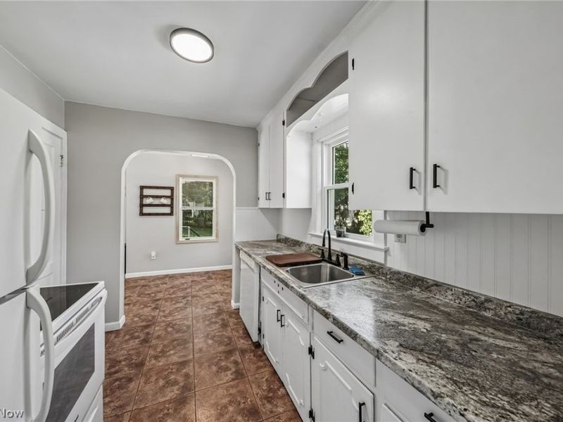 139 Simcox Street, Wadsworth, OH 44281 Photo 6