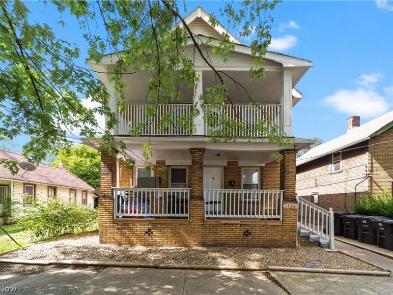 1386 E 43, Cleveland, OH 44103 Photo 2