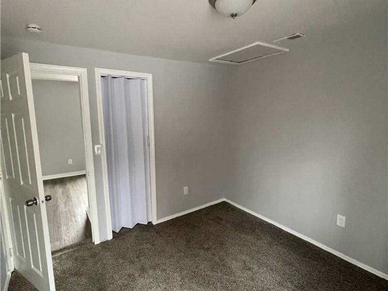 1386 E 43, Cleveland, OH 44103 Photo 21