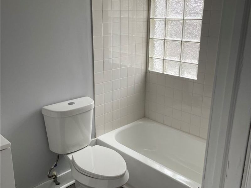 1386 E 43, Cleveland, OH 44103 Photo 27