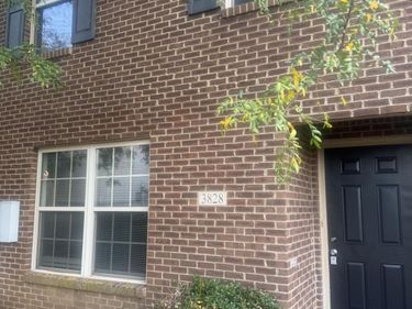 3828 Pinecrest Way, Lexington, KY 40514