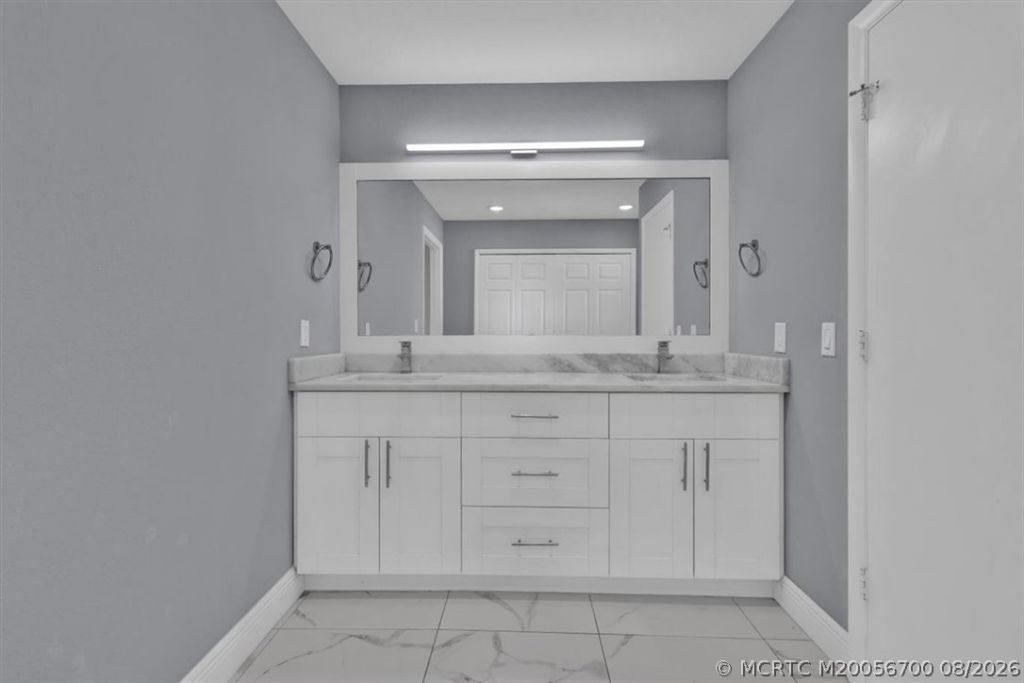 3535 SE Sandpiper Circle, Port Saint Lucie, FL 34952 Photo
